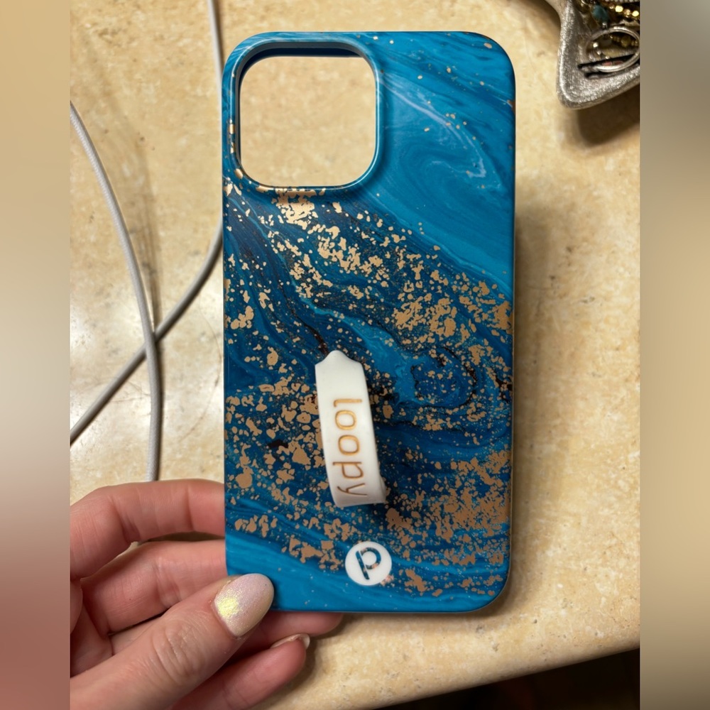 iPhone 13 Pro Max and iPhone 12 Pro Max loopy case